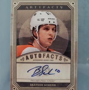 Brayden Schenn - Philadelphia Flyers - Upper Deck Autofacts
